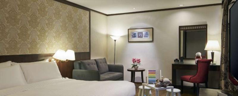 Village Court By Far East Hospitality Khách sạn 4*