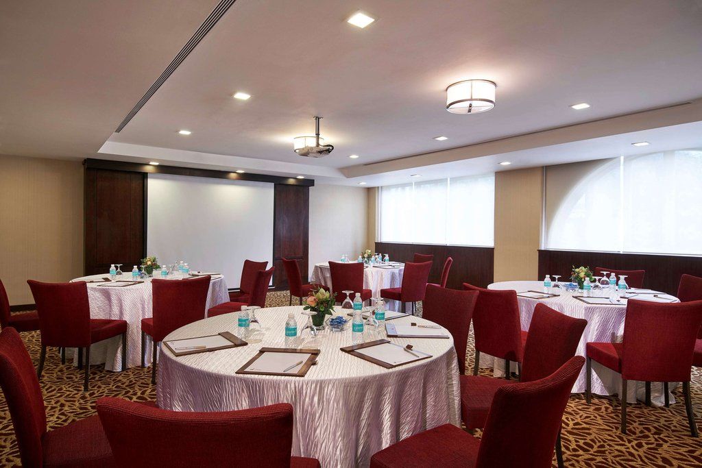 Village Court By Far East Hospitality Khách sạn Singapore